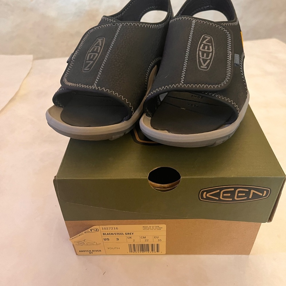 Keen Black and Gray Open-Toe Sandals